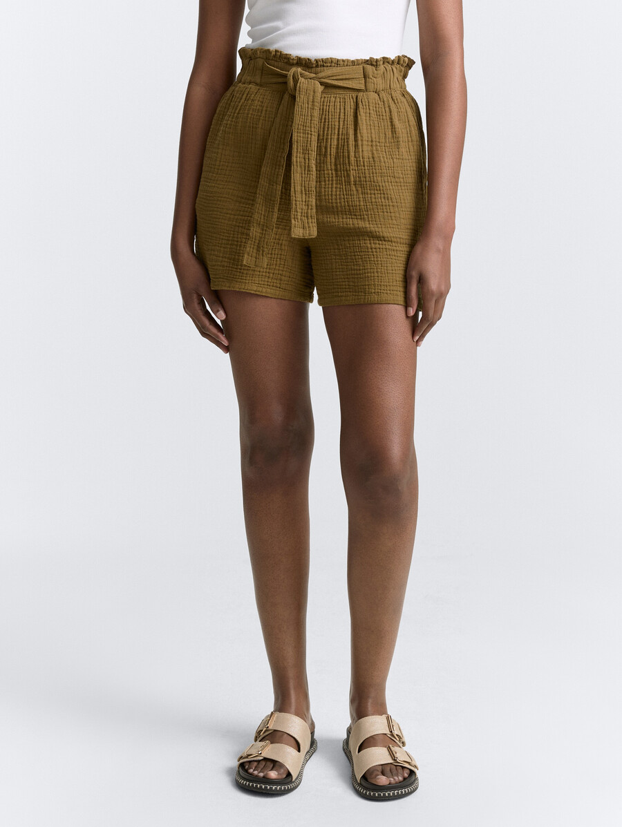 pantalones cortos relajados de muselina