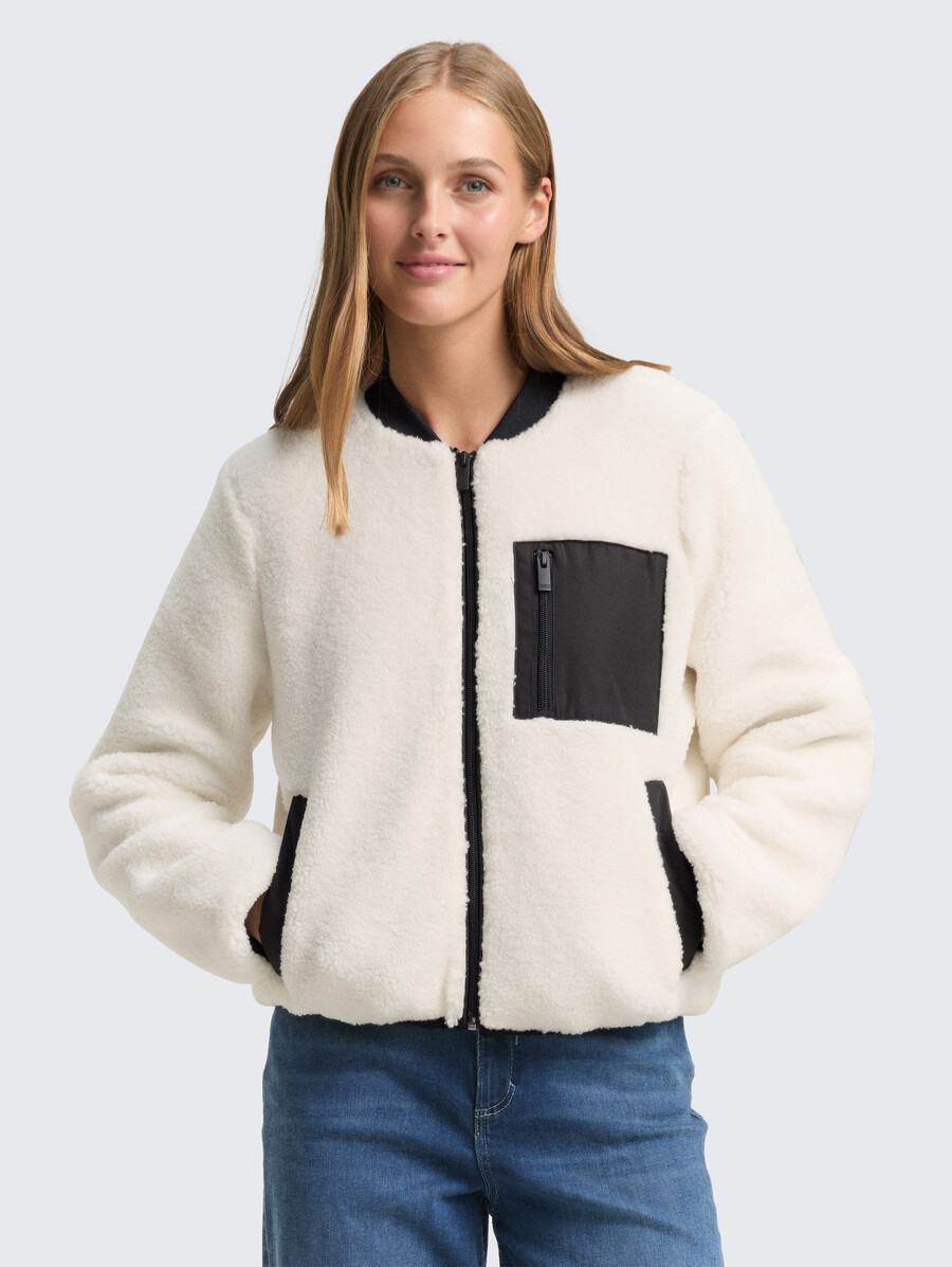 chaqueta de peluche con cuello bomber