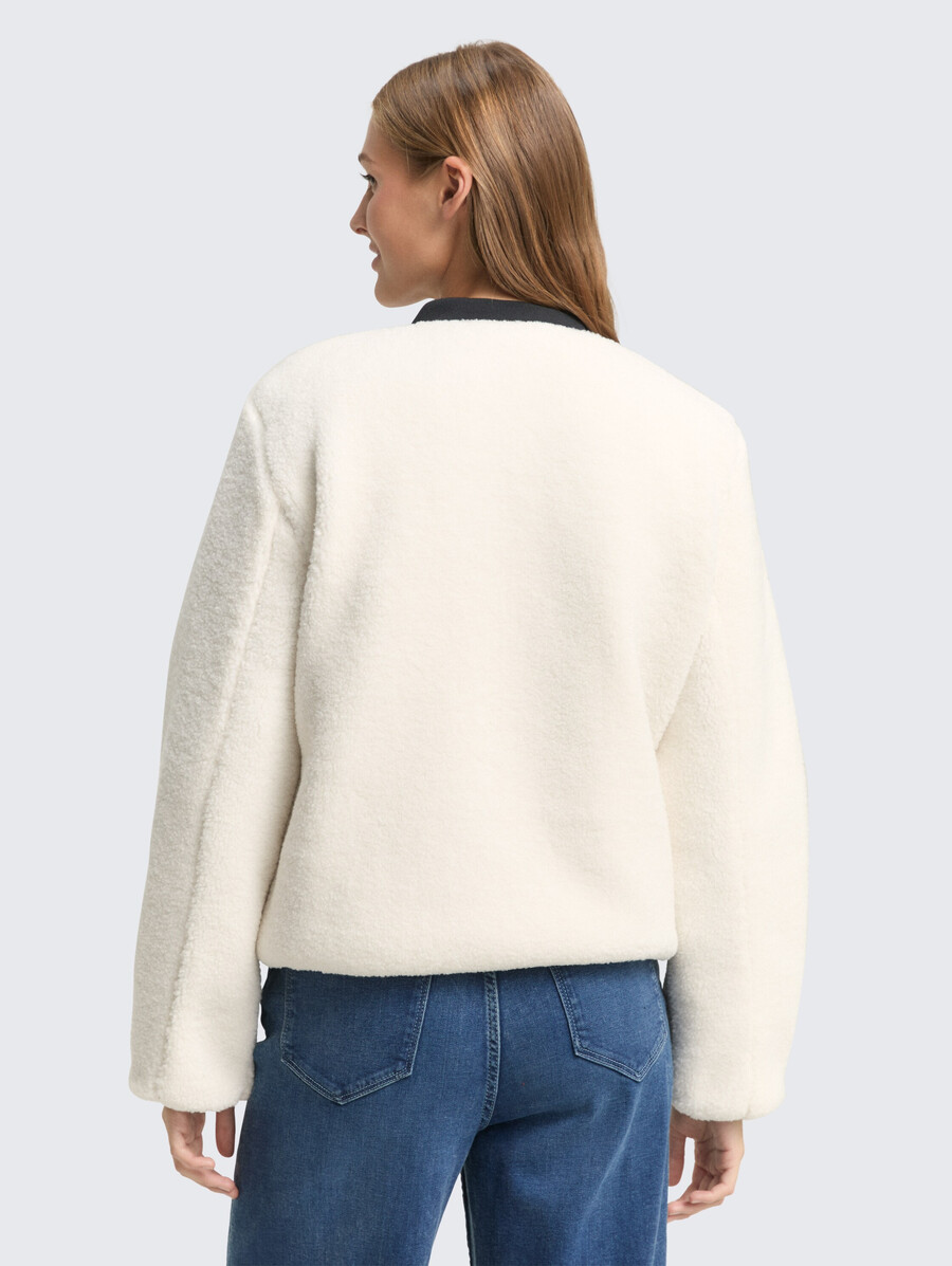 chaqueta de peluche con cuello bomber