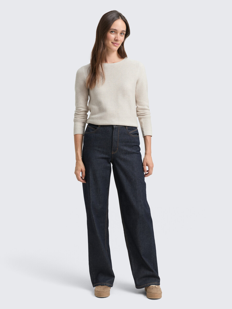 sudadera sencilla