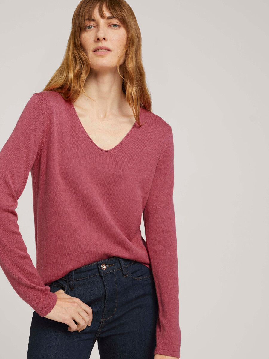 jersey con escote en pico