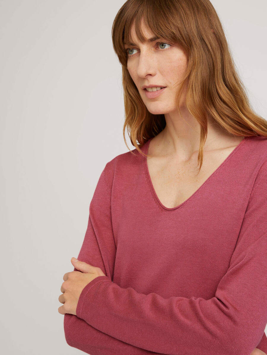 jersey con escote en pico