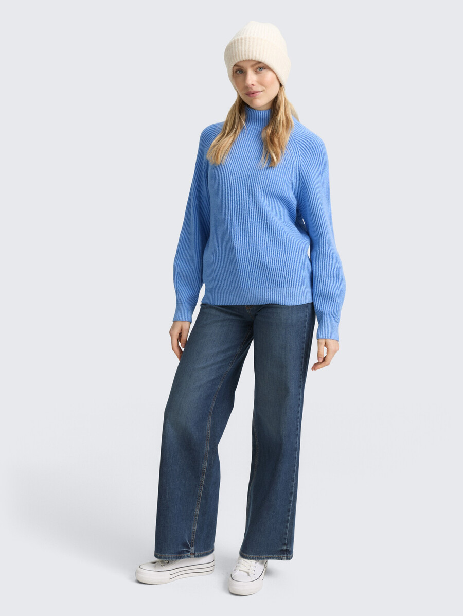 jersey de punto holgado con cuello alto