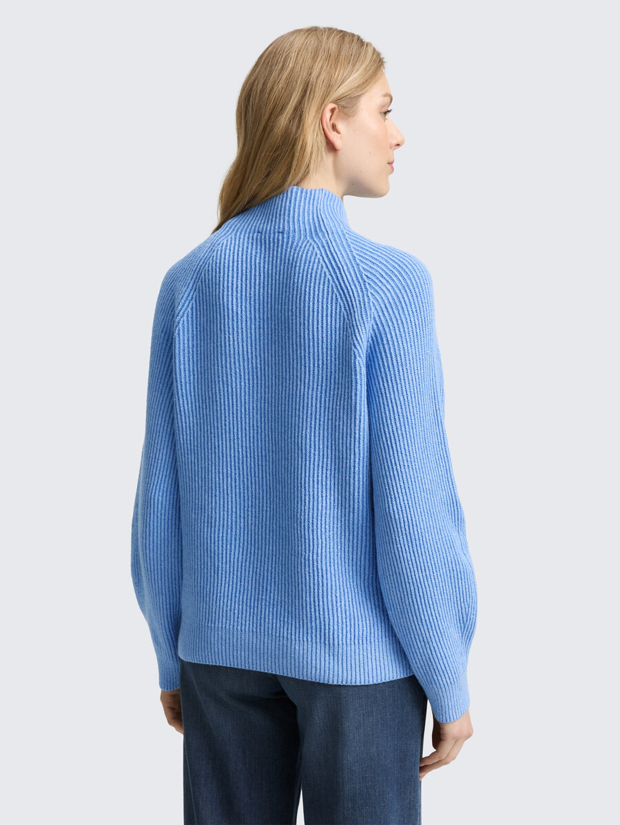 jersey de punto holgado con cuello alto