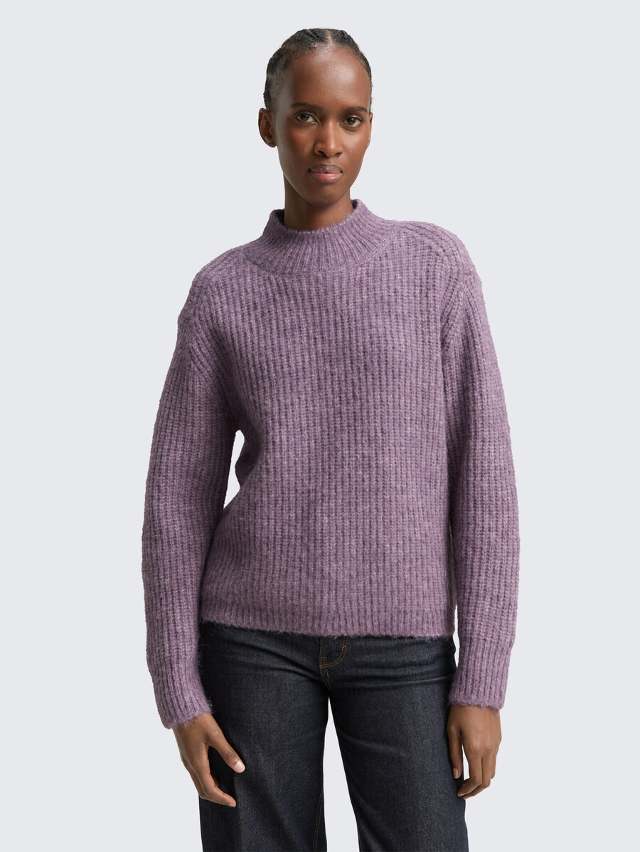 jersey de punto de corte relajado con cuello alto