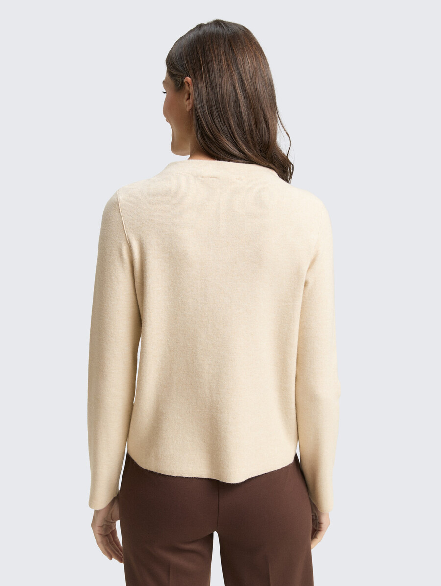 jersey de punto corto con cuello alto