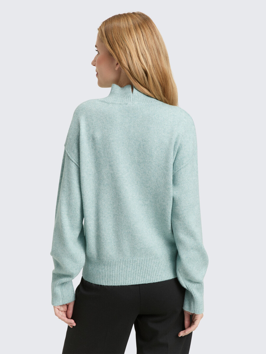 jersey de punto de gran tamaño con cuello alto