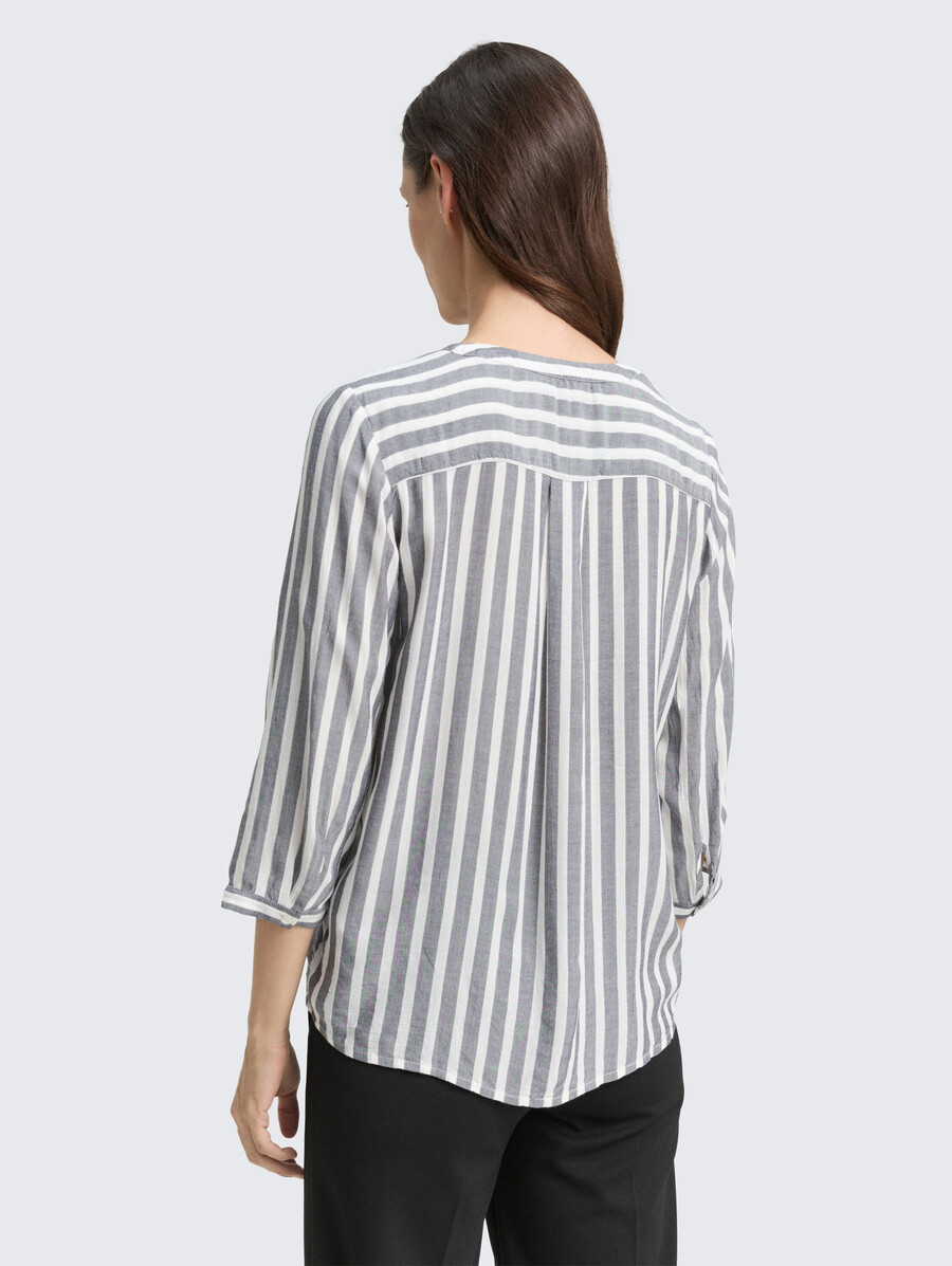 blusa de rayas con bolsillos