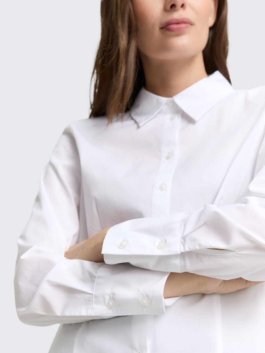 blusa camisera de popelina entallada