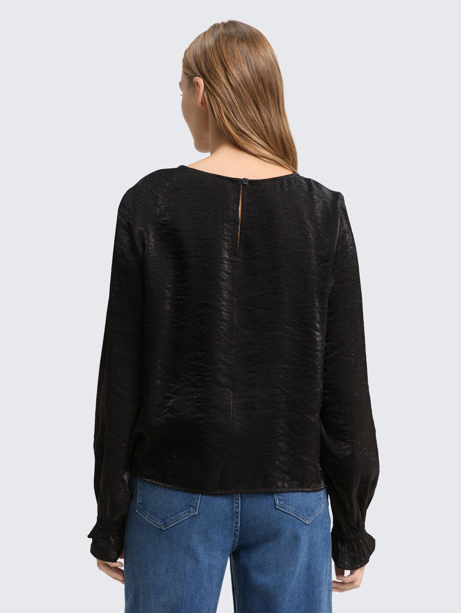 blusa holgada con efecto satén