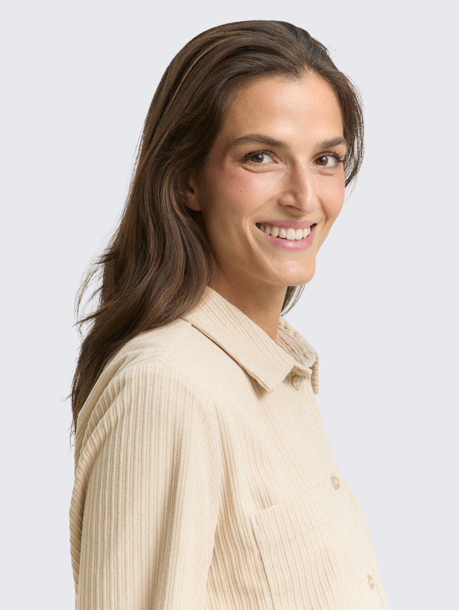 blusa holgada de pana