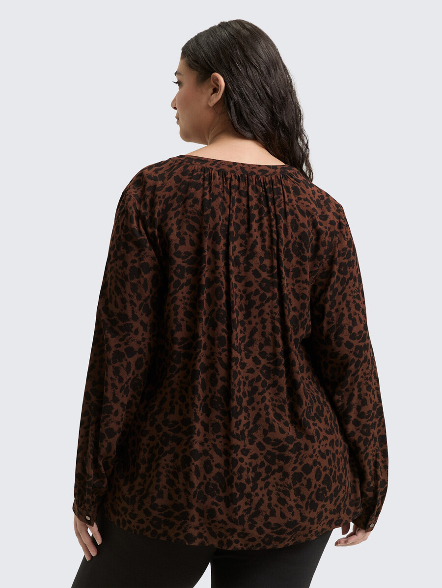 talla grande - blusa con estampado de leopardo