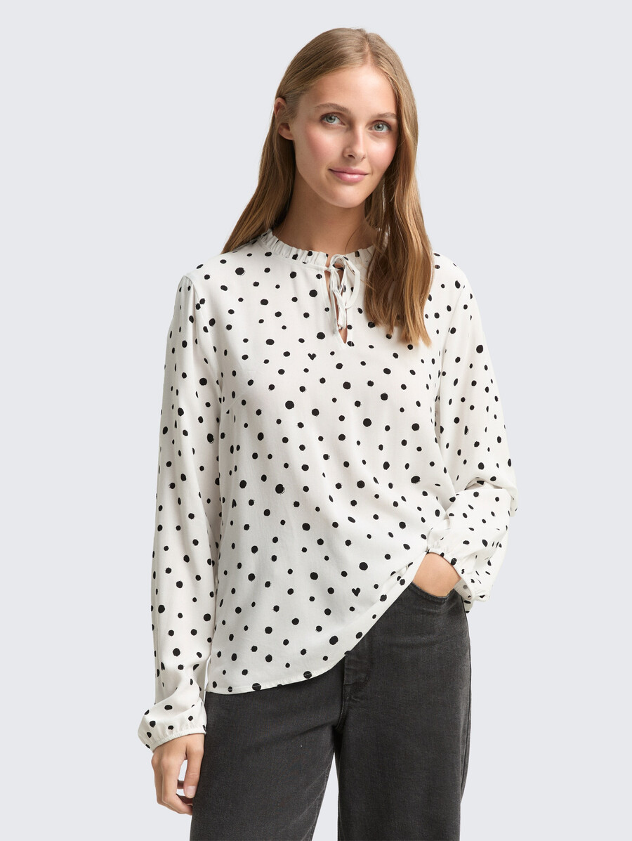 blusa con estampado de lunares