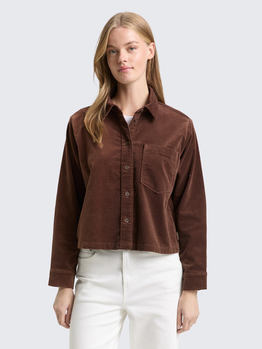 blusa camisera de terciopelo de corte cuadrado