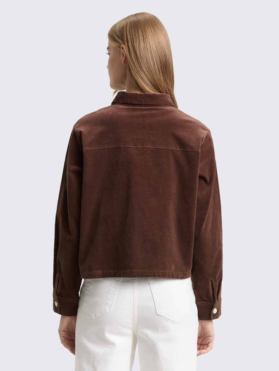 blusa camisera de terciopelo de corte cuadrado