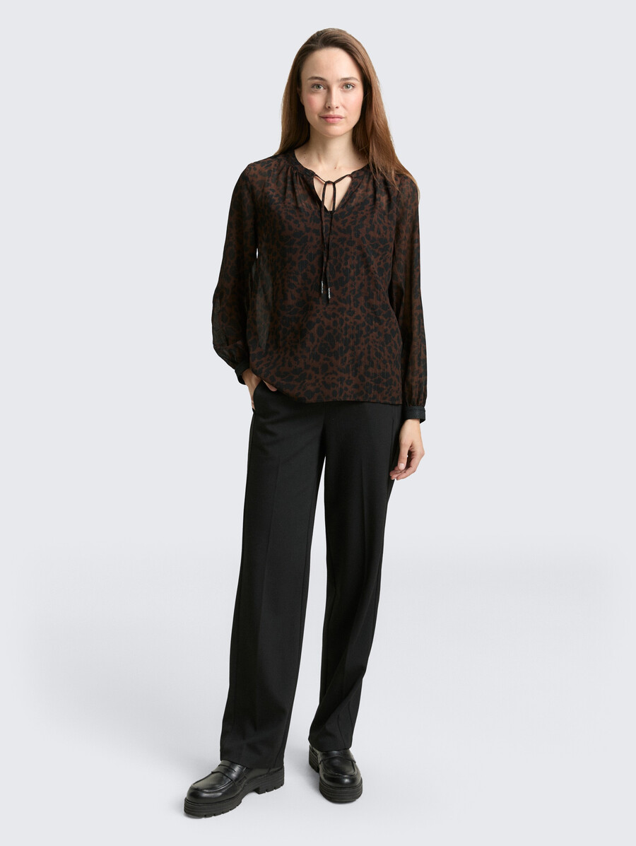 blusa de gasa con estampado de leopardo