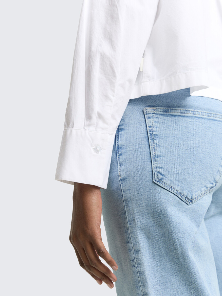 blusa de algodón de corte cuadrado