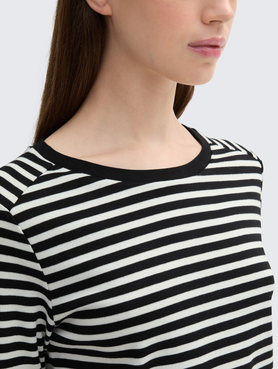 camisa de manga larga con estampado de rayas