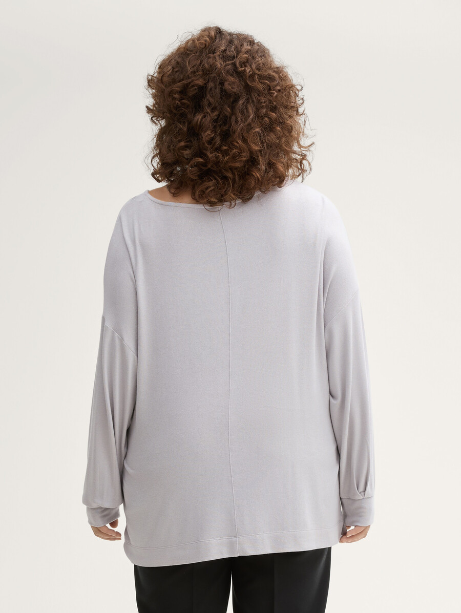 talla grande camisa holgada de manga larga con sutil efecto brillo.