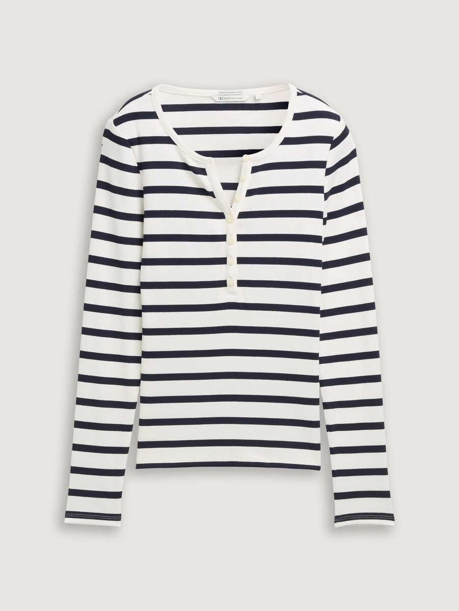 camisa de manga larga con cuello henley acanalado