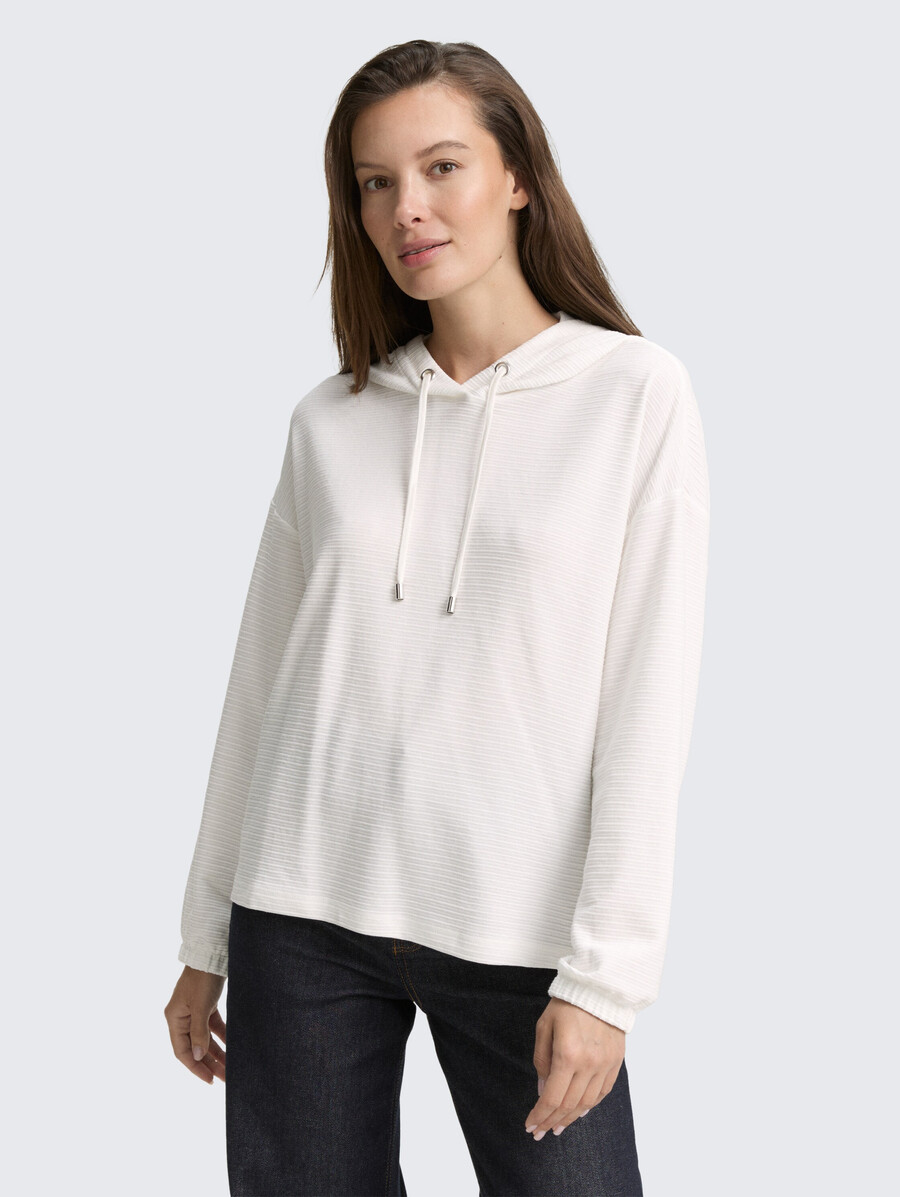 camisa de manga larga con capucha