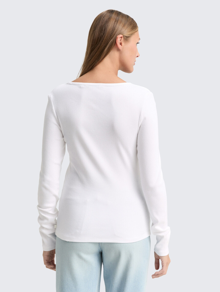 camisa de manga larga de corte entallado con textura acanalada