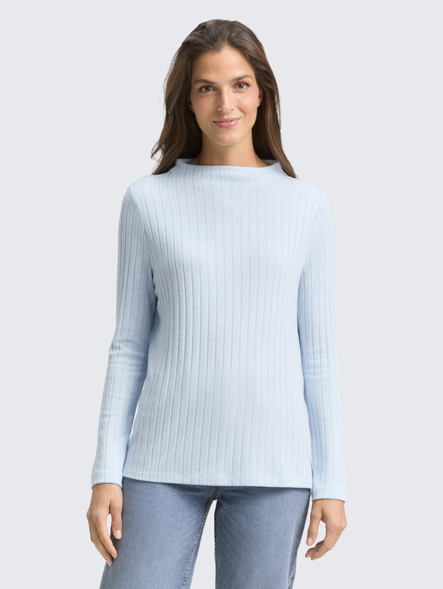 camisa acogedora de manga larga con cuello alto