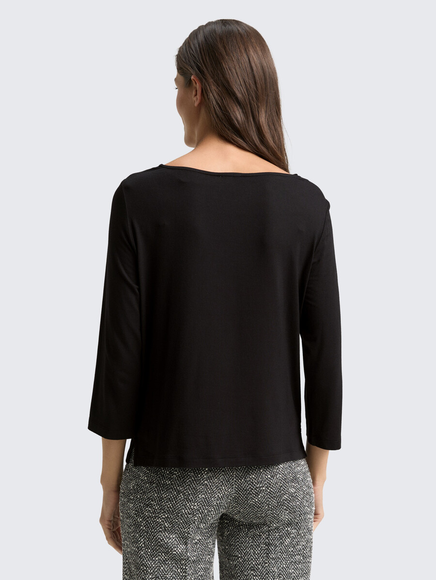 camisa de manga larga con cuello vuelto