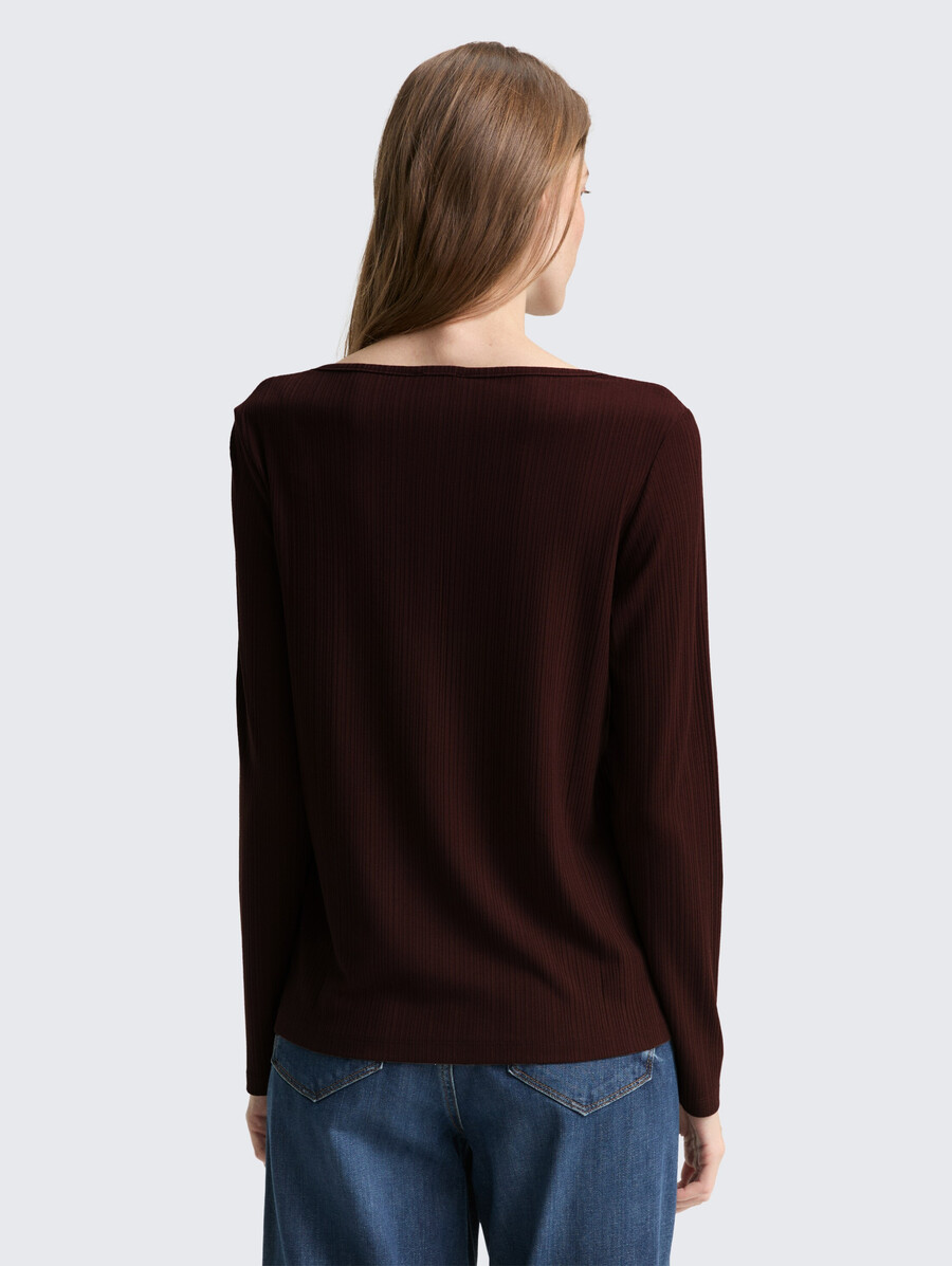 camisa henley de manga larga de corte entallado