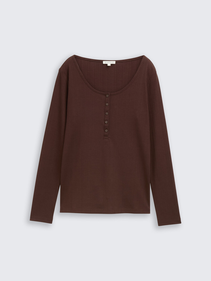 camisa henley de manga larga de corte entallado