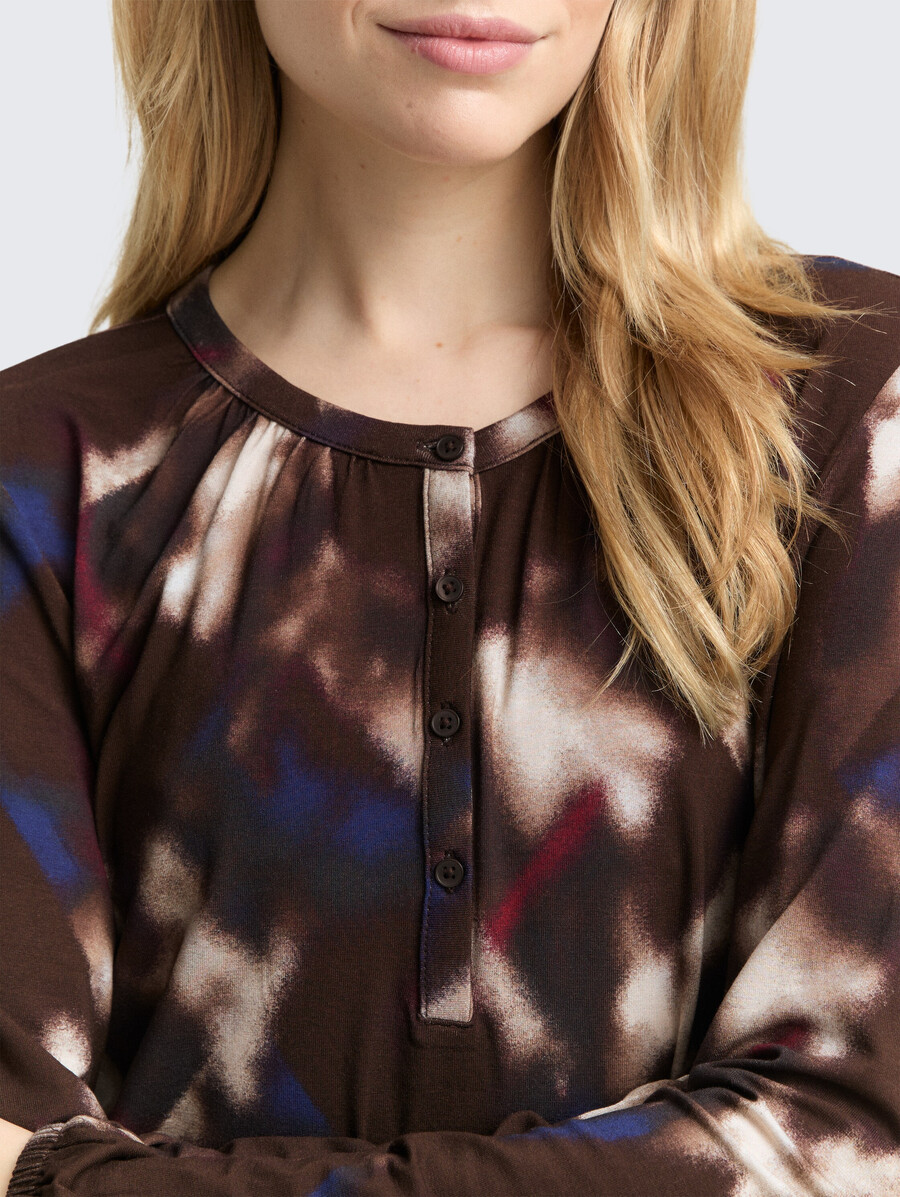 camisa blusa con estampado