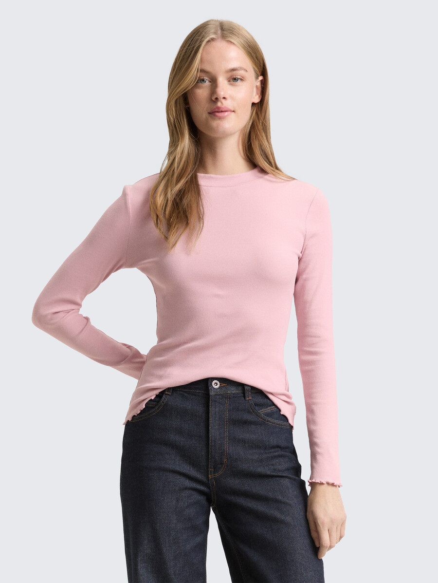 camisa de manga larga de corte entallado con textura acanalada