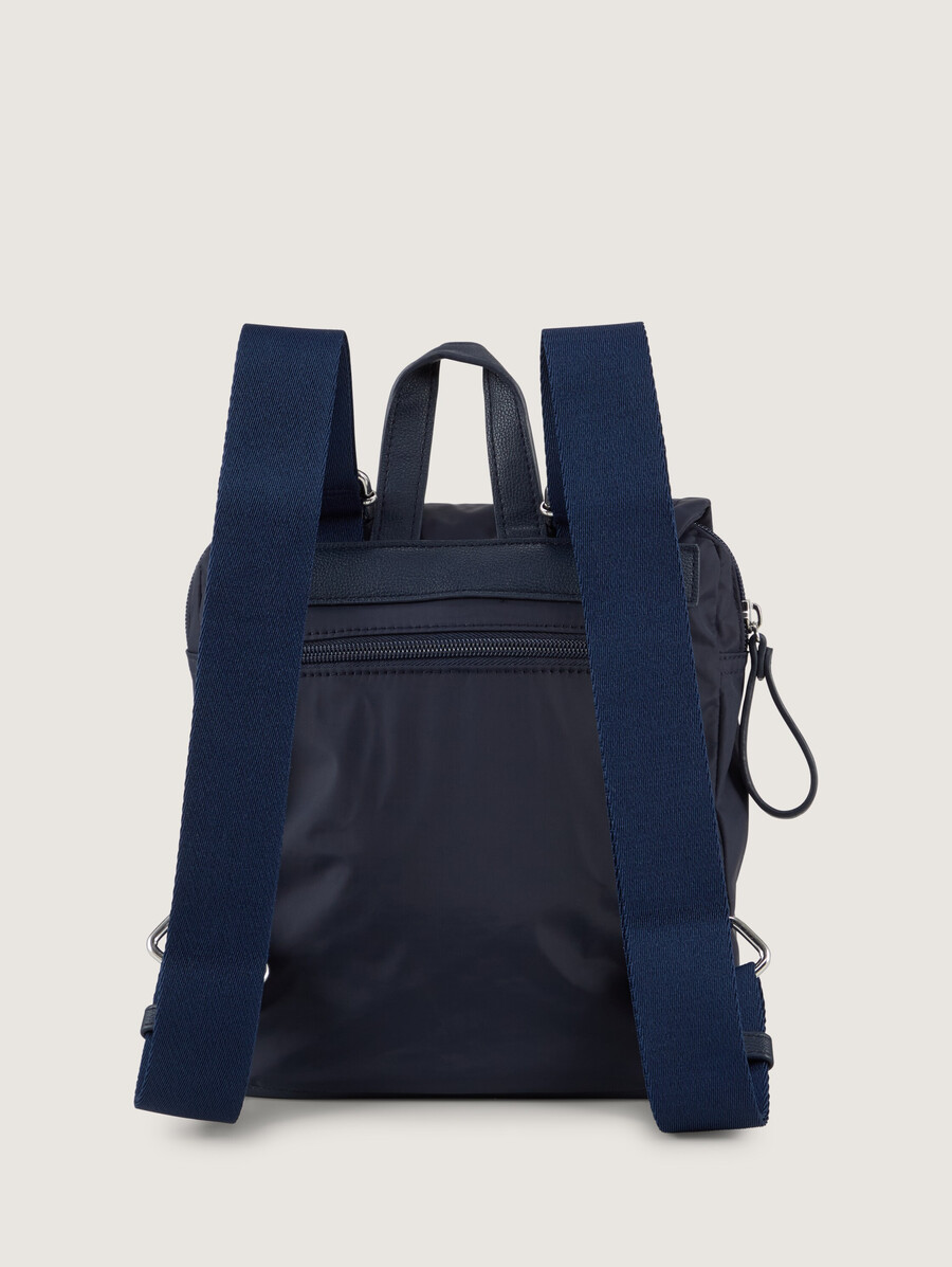 mochila urbana ttsansa m con solapa