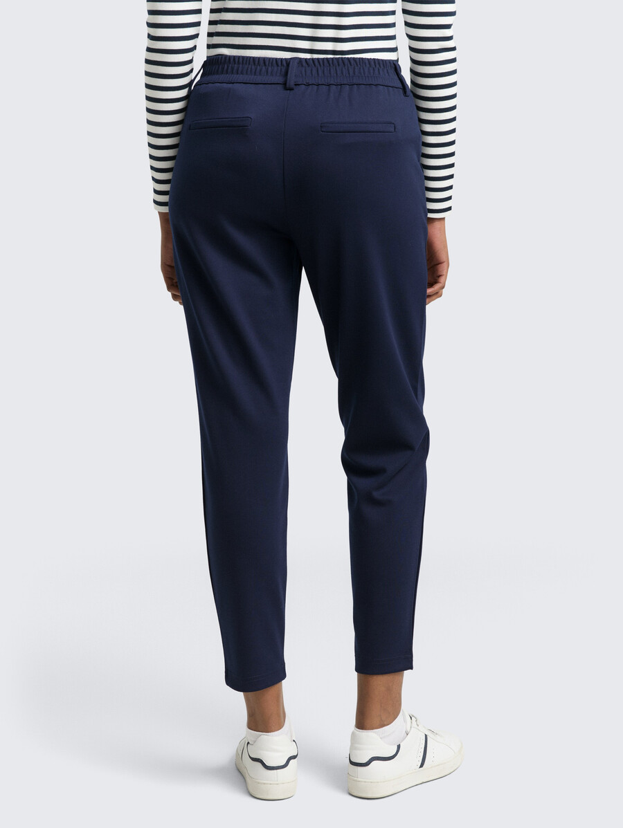 pantalones de corte relajado con cinturilla elástica