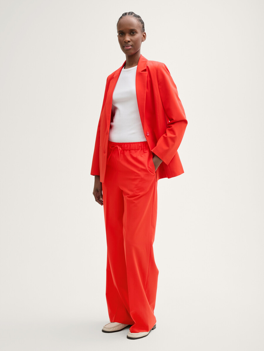 pantalones de pierna ancha