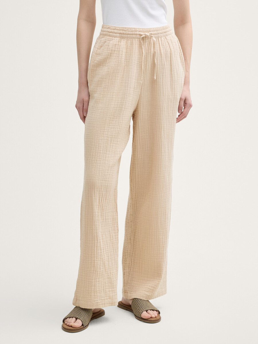 pantalones rectos de muselina