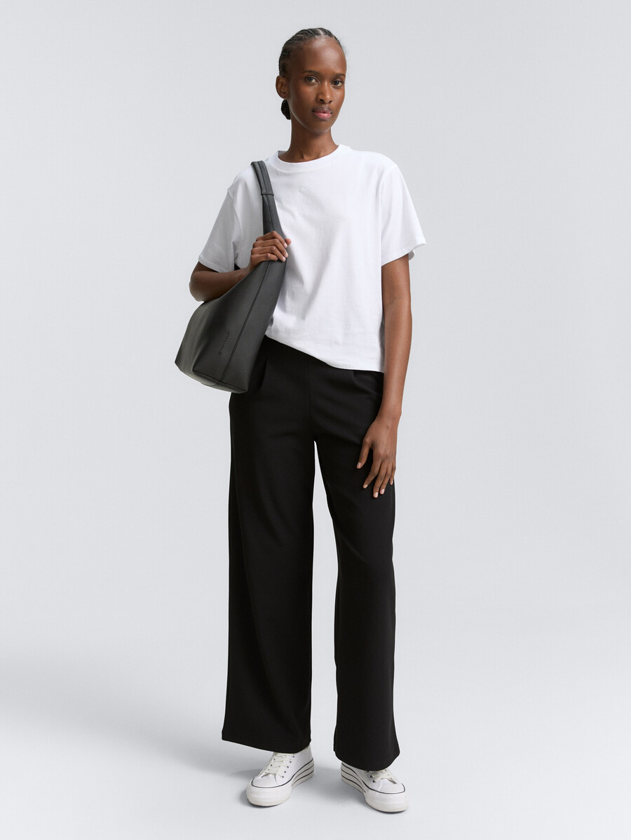 pantalones de pierna ancha