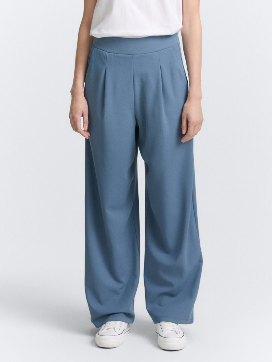pantalones de pierna ancha