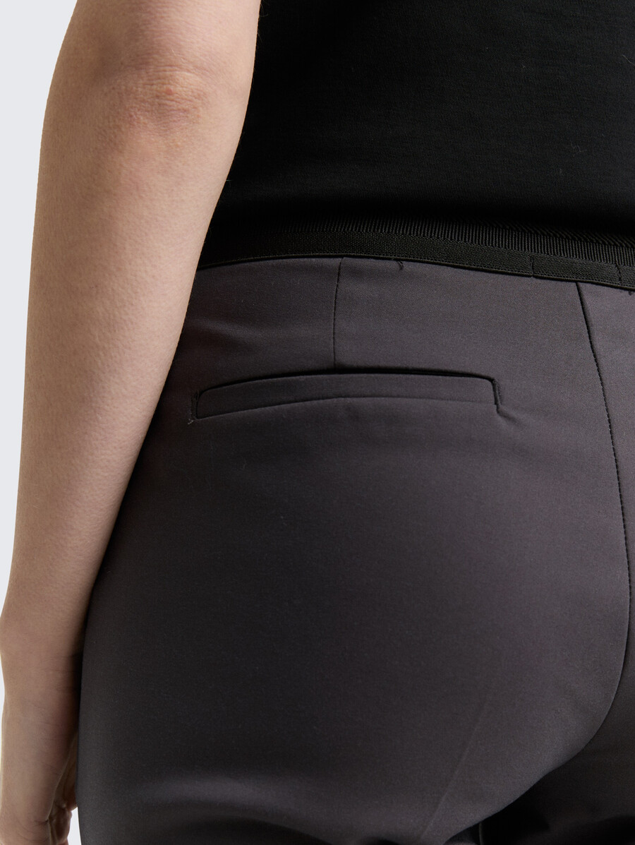 pantalones ajustados ttmia