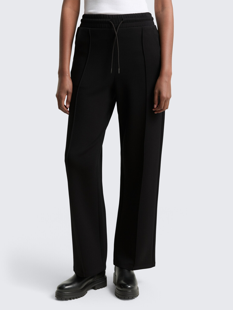pantalones rectos de buceo