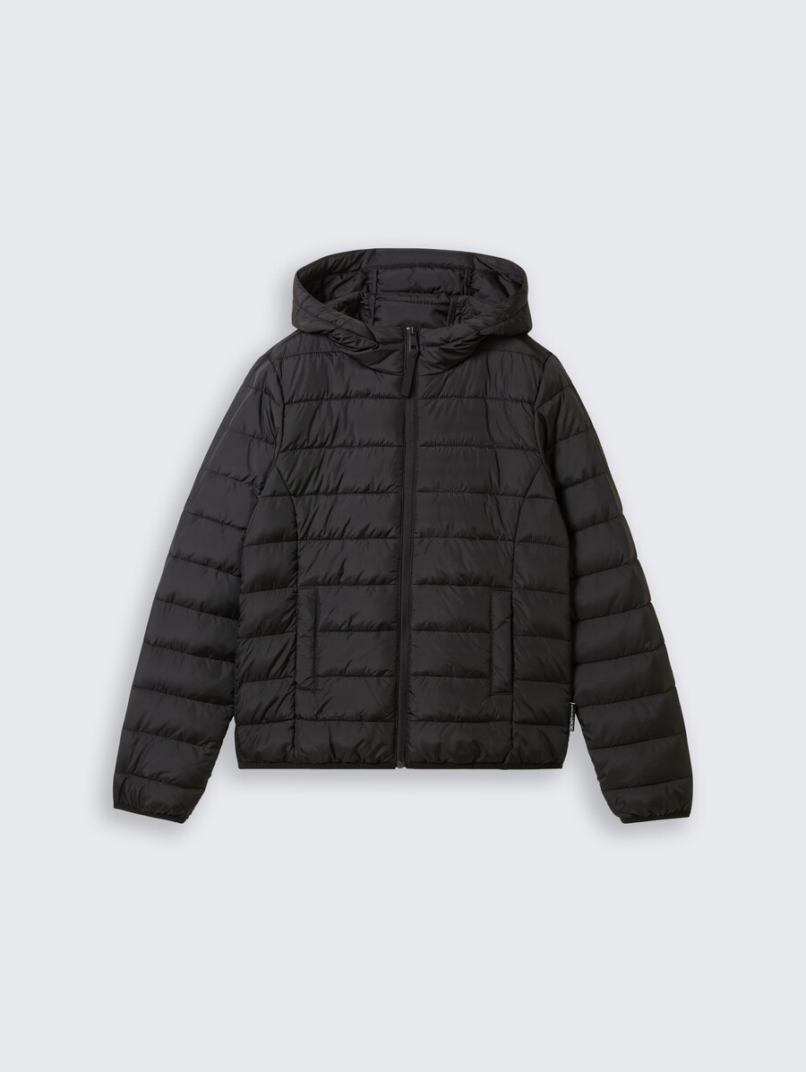 chaqueta acolchada ligera con capucha
