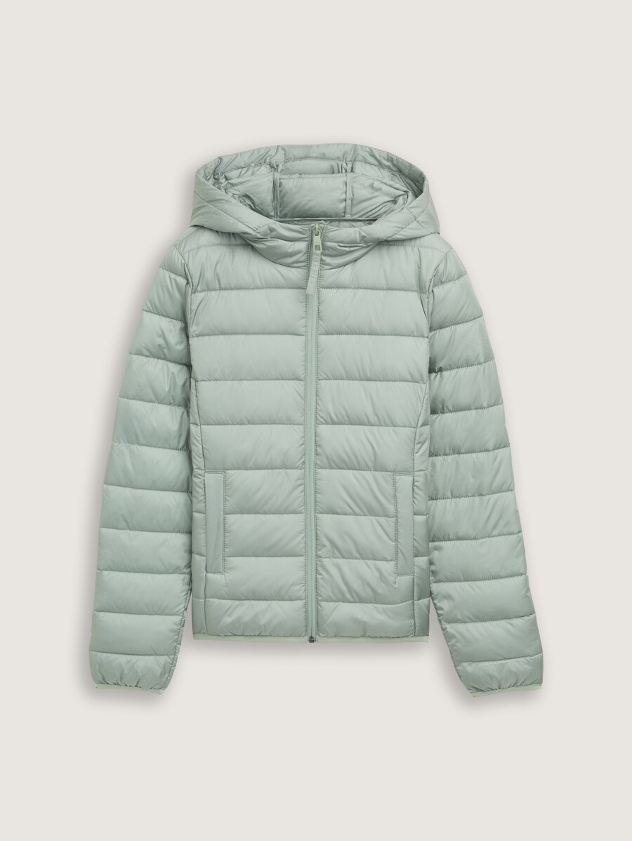 chaqueta acolchada ligera con capucha