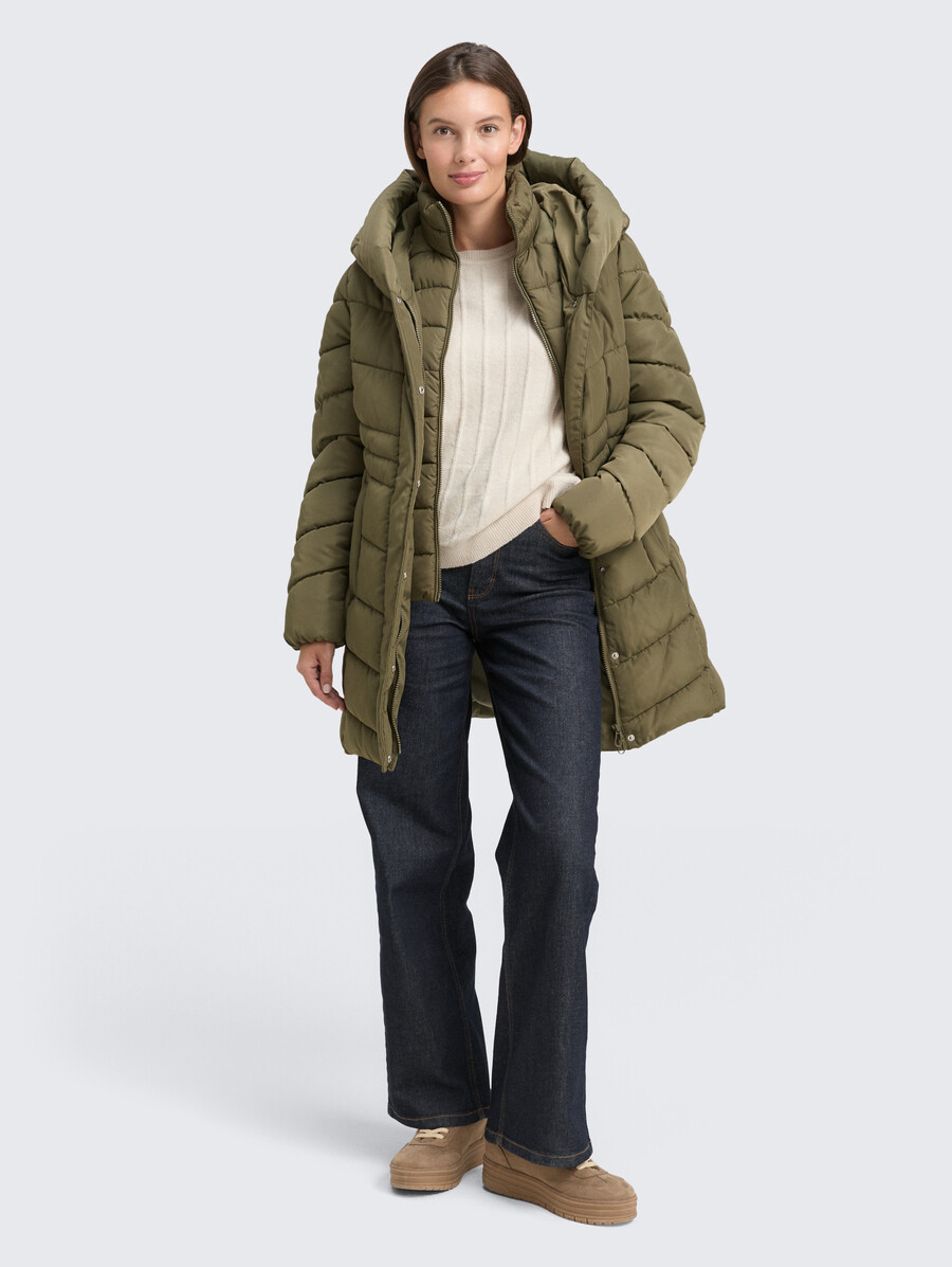 abrigo acolchado con look 2 en 1