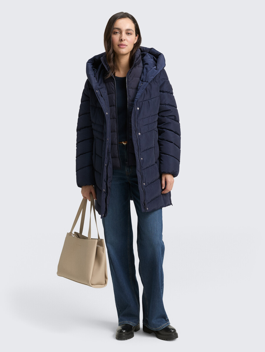 abrigo acolchado con look 2 en 1