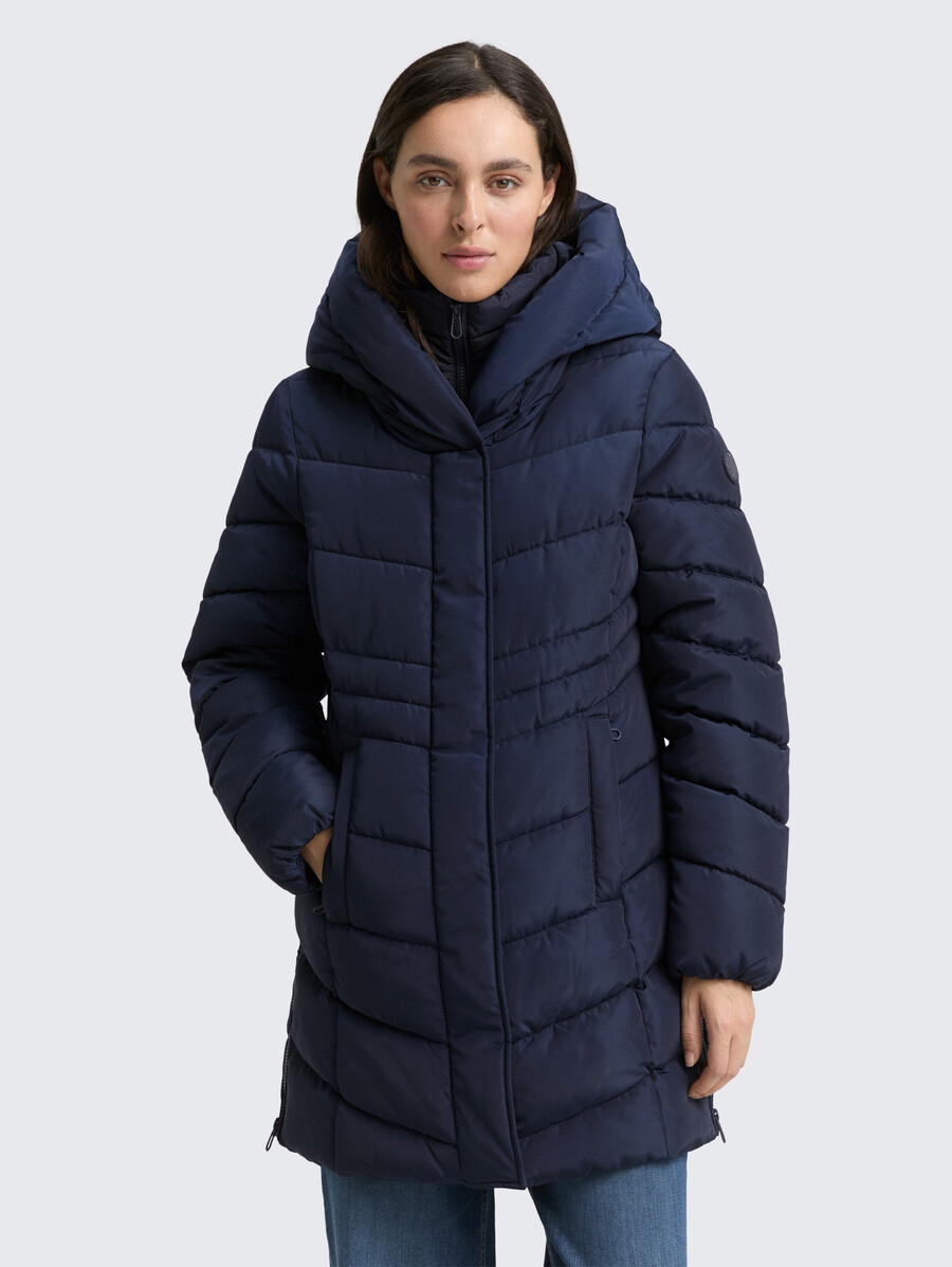 abrigo acolchado con look 2 en 1