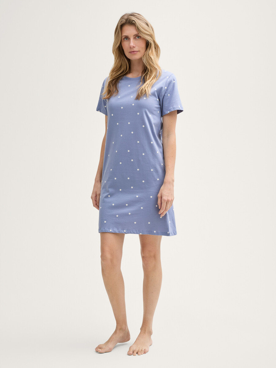 camisón con estampado de lunares