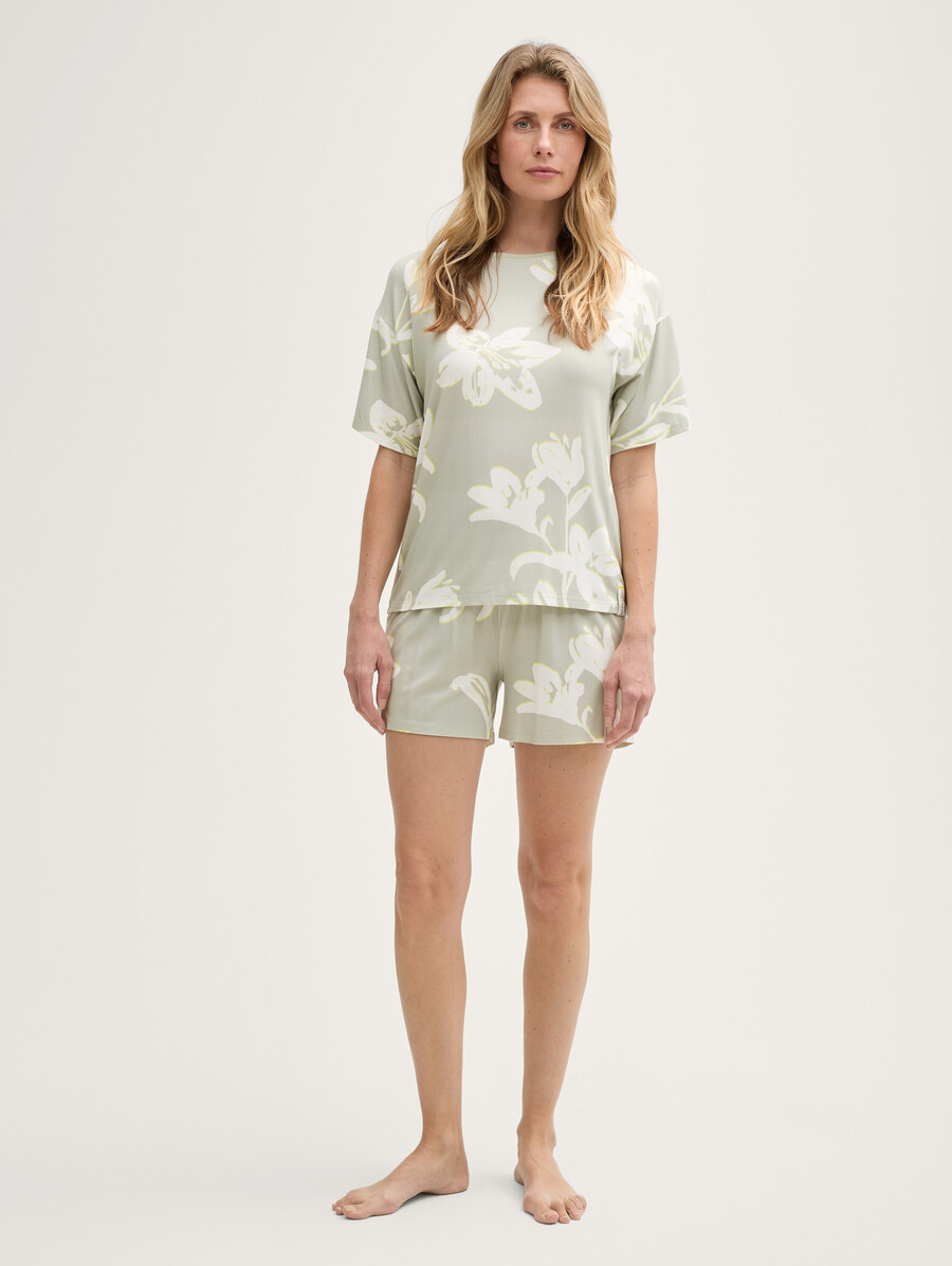conjunto de pijama con estampado integral