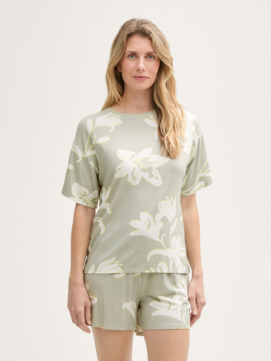 conjunto de pijama con estampado integral
