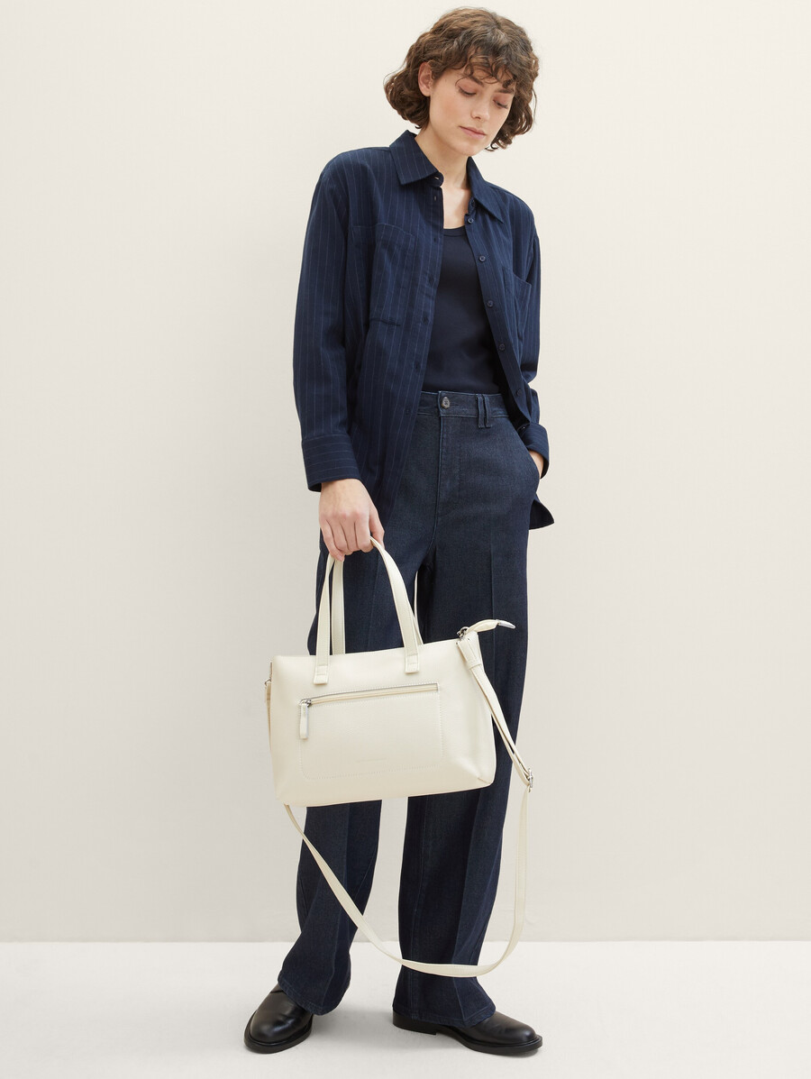 ttelis m shopper con costuras decorativas