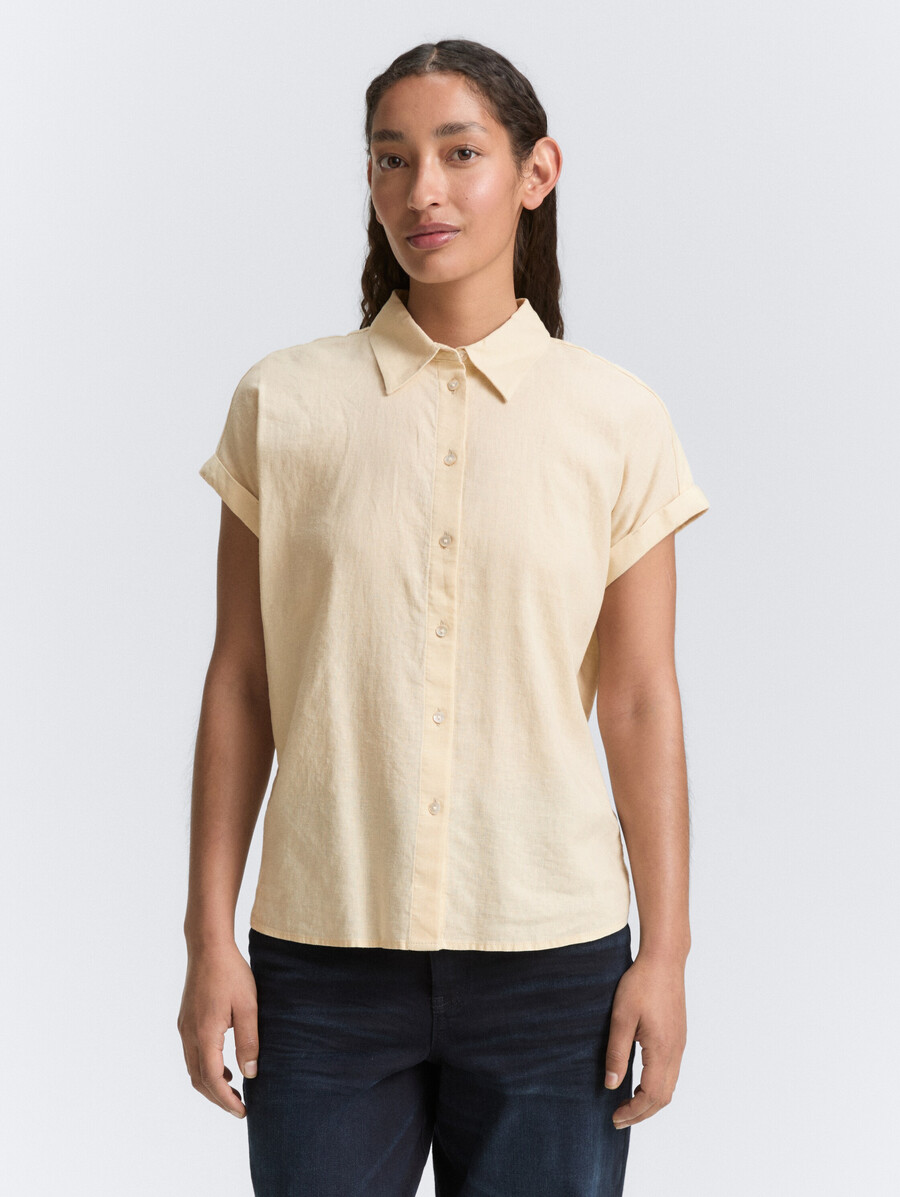 blusa holgada con contenido de lino